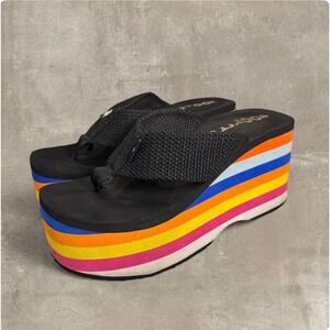 Rocket Dog rainbow platform flip flops size 9 Y2K chunky wedges
